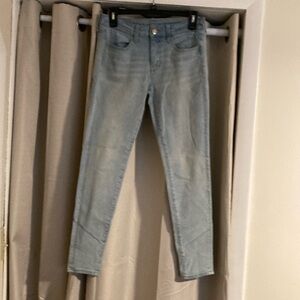 Women’s American Eagle 380 next level stretch size 6